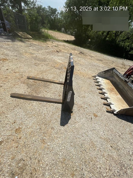 2024 PALADIN 72" Skid Steer Forks
