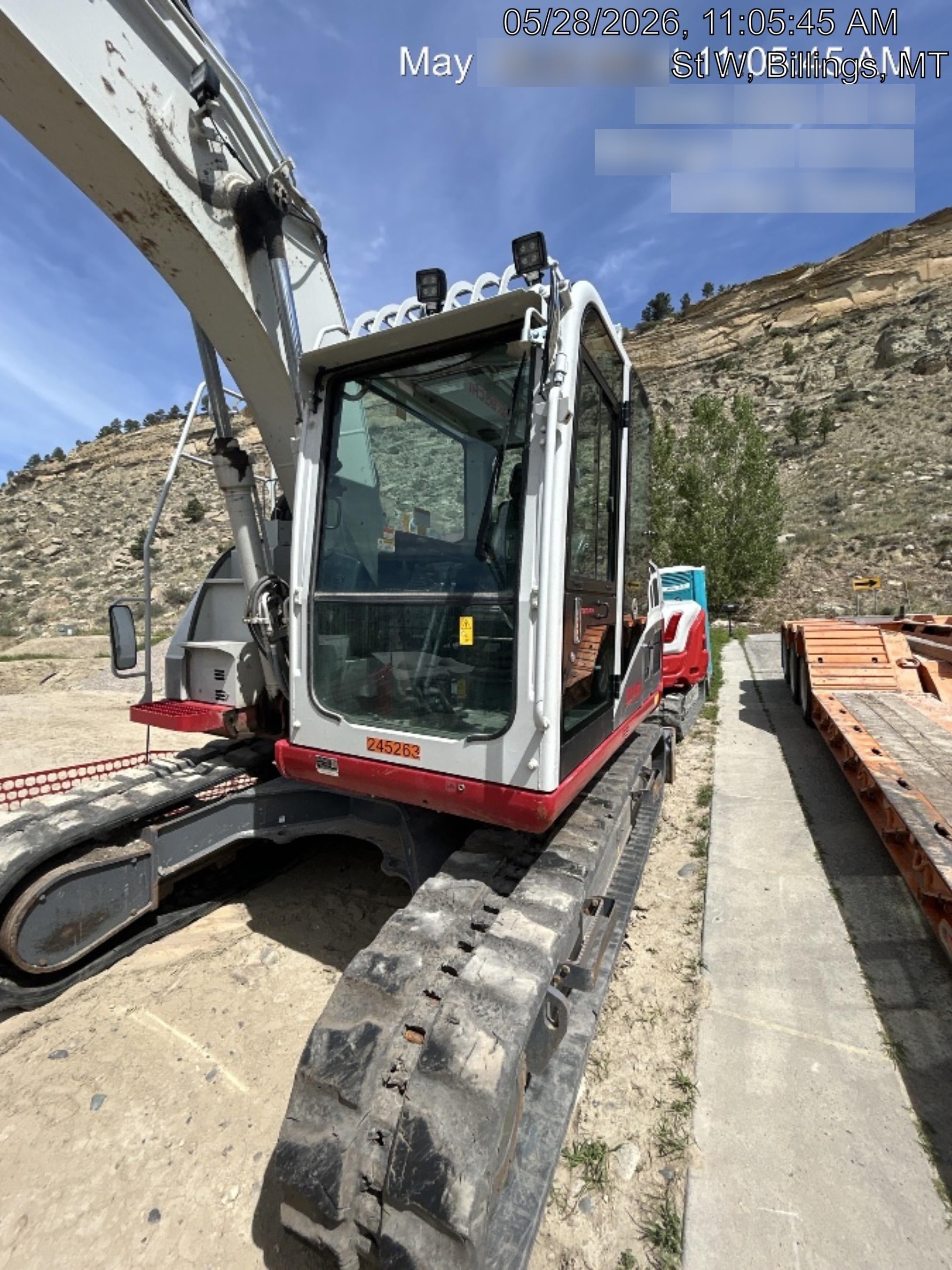 2022 TAKEUCHI TB2150CR