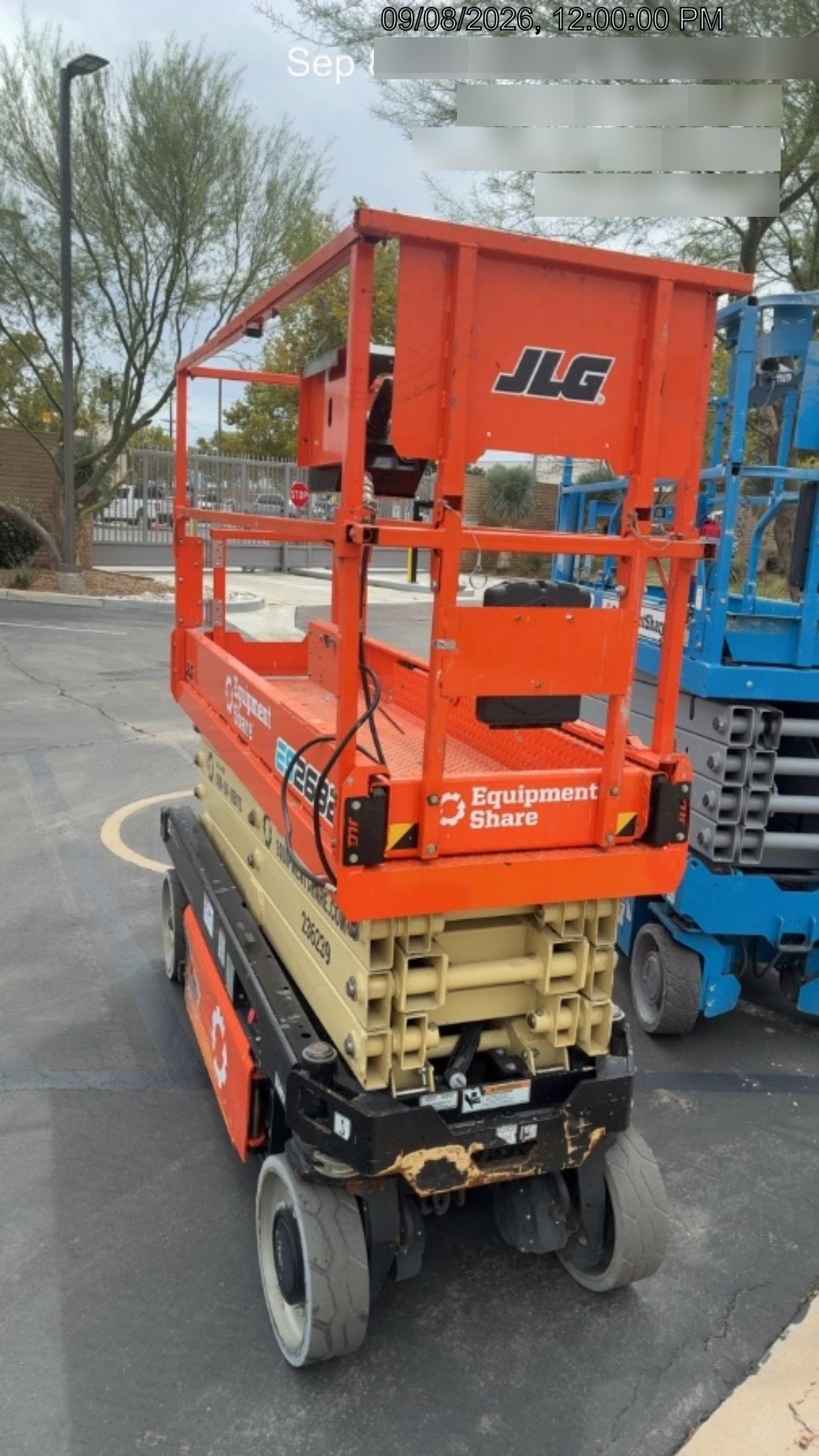 2022 JLG ES2632