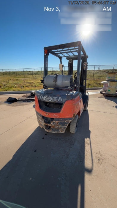 2022 TOYOTA 50-8FGU25