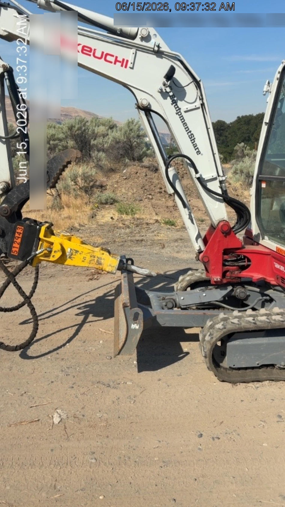 2025 TAKEUCHI TB235-2CR