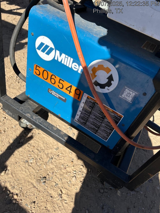 2025 MILLER ELECTRIC XMT 400