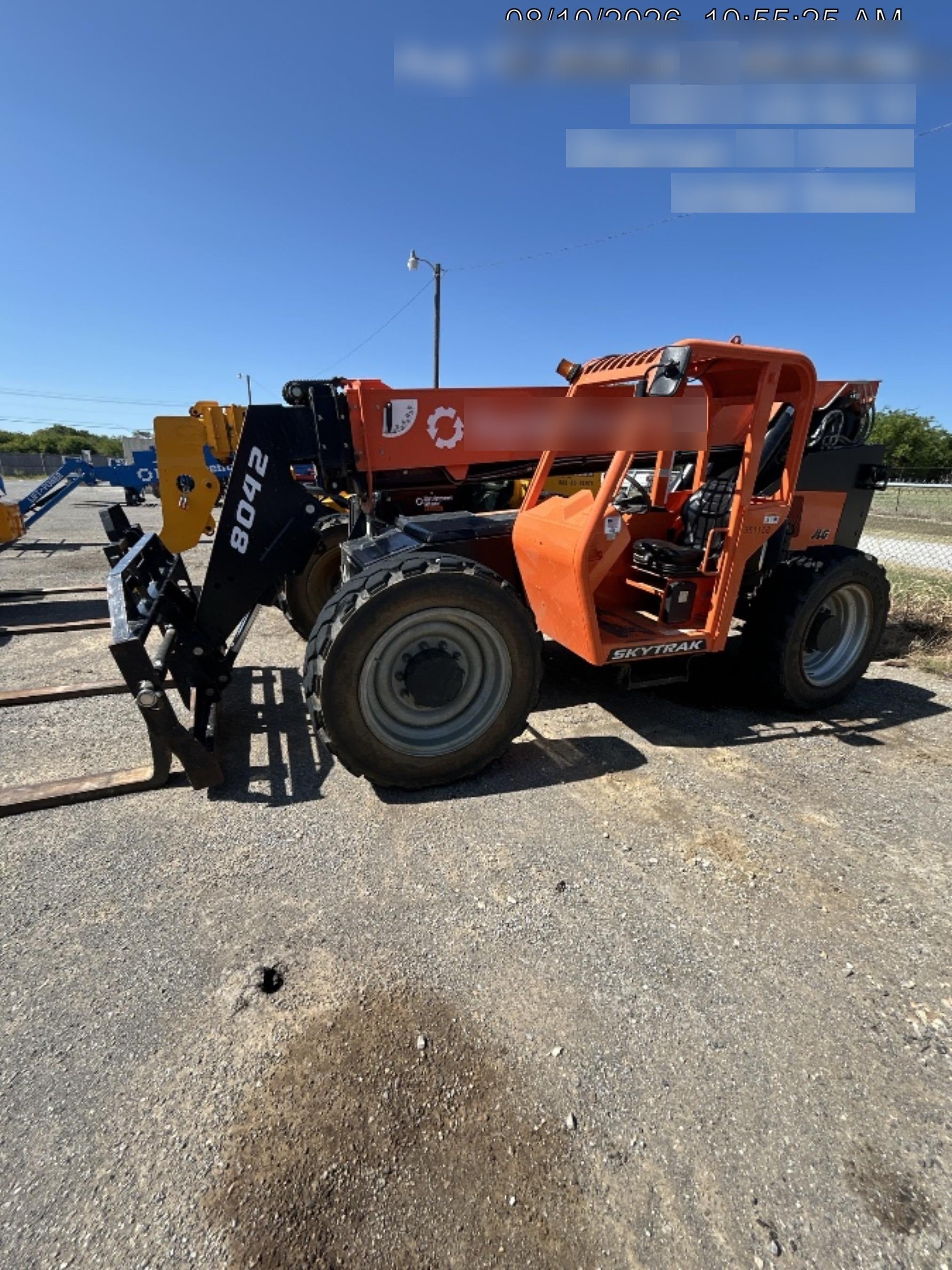 2023 SKYTRAK 8042