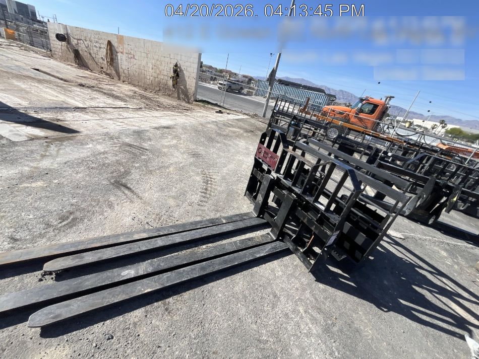 2026 ARROW MATERIAL HANDLING 72" Pallet Forks - Arrow