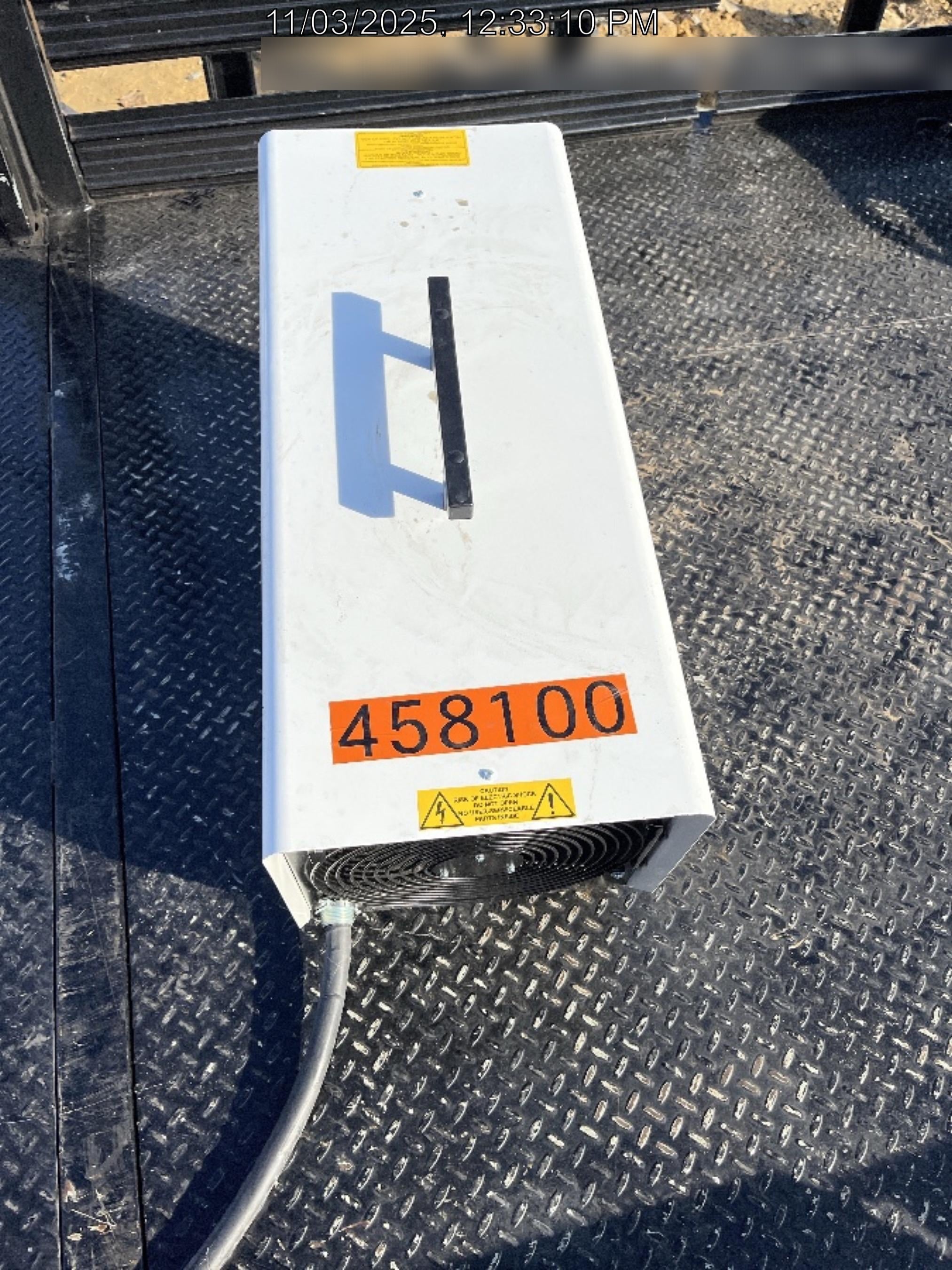 2024 LB WHITE Volt 18-3