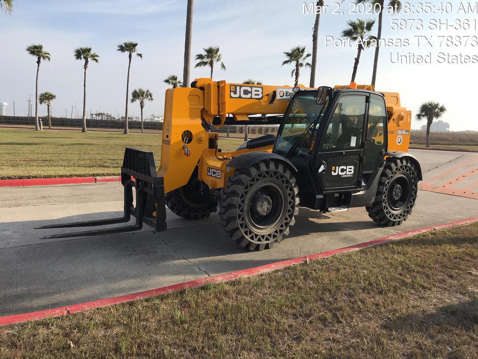 2020 JCB 506-36 Cab/Heat/Air, 74 HP, Solid Tires, STD Worklight, Beacon, Aux Hydraulics, Lifting Eye, Back up Alarm w/48" Carriage/48" Forks