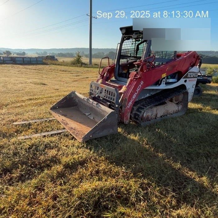 2019 Takeuchi TL12V2C Cab/Heat/Air w/Auxiliary Hydraulics, 2 Speed, Hydraulic QC 80" Tooth Bucket, 48" Pallet Forks