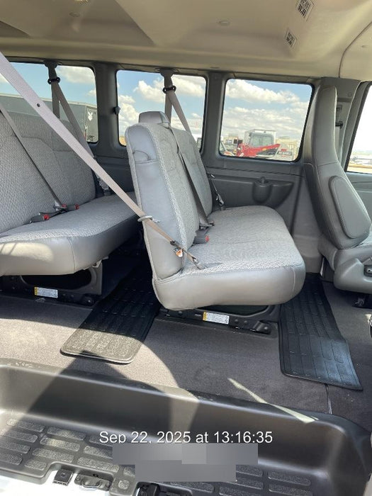 2025 CHEVROLET Express Van - Rental