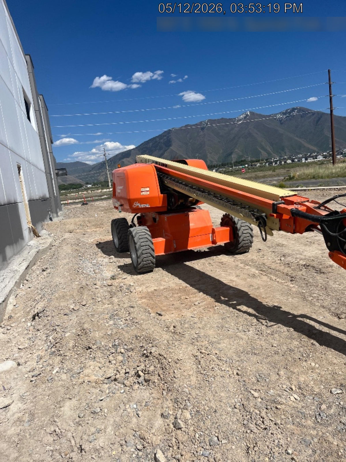 2023 JLG 660SJ
