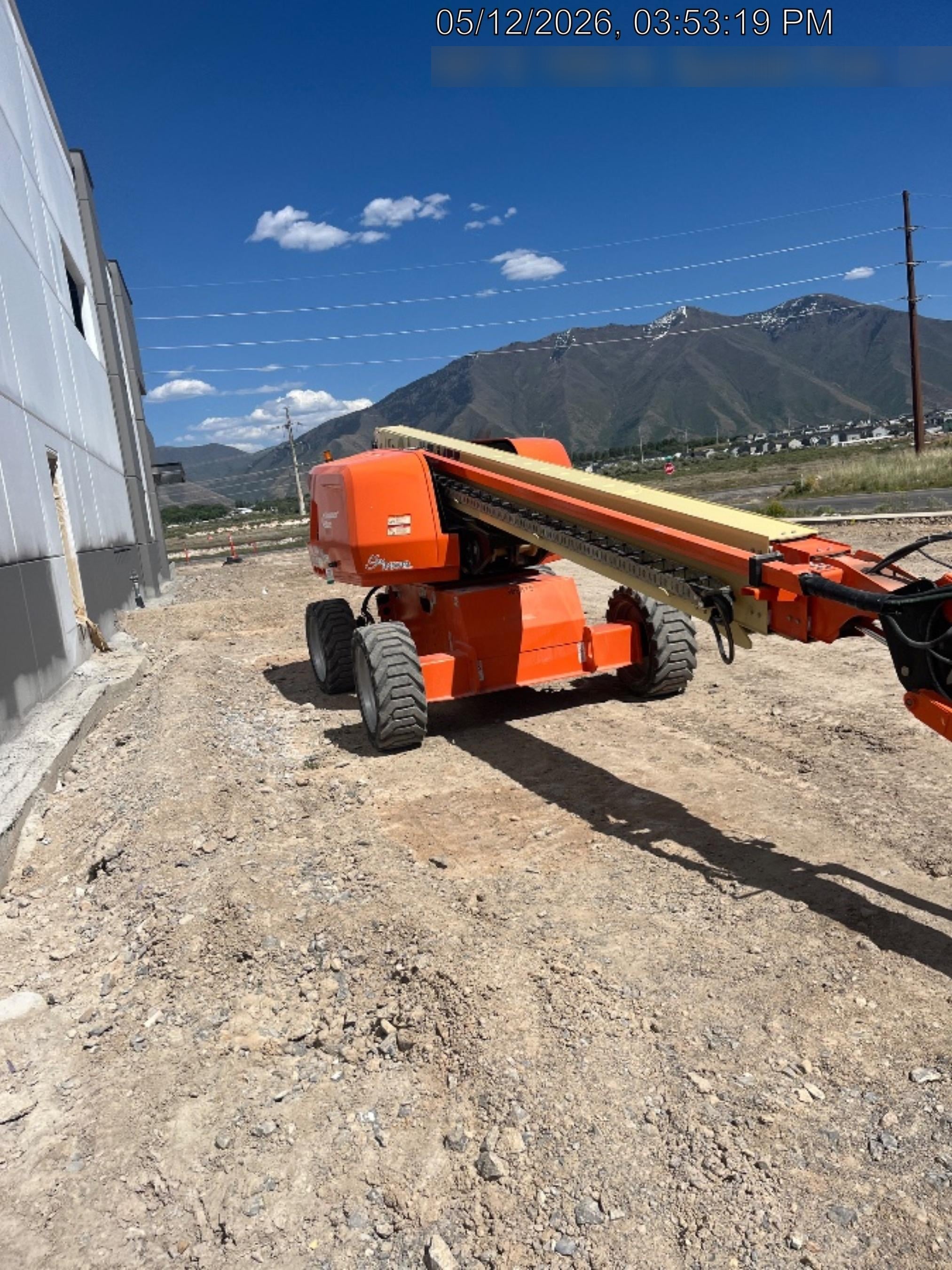 2023 JLG 660SJ