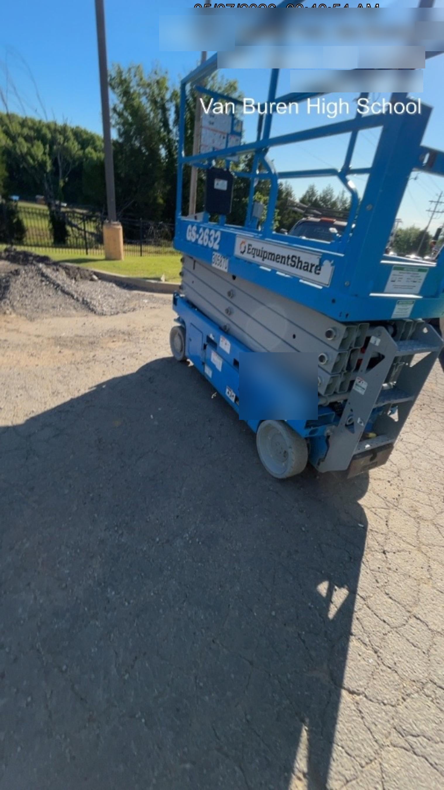 2023 GENIE GS-2632