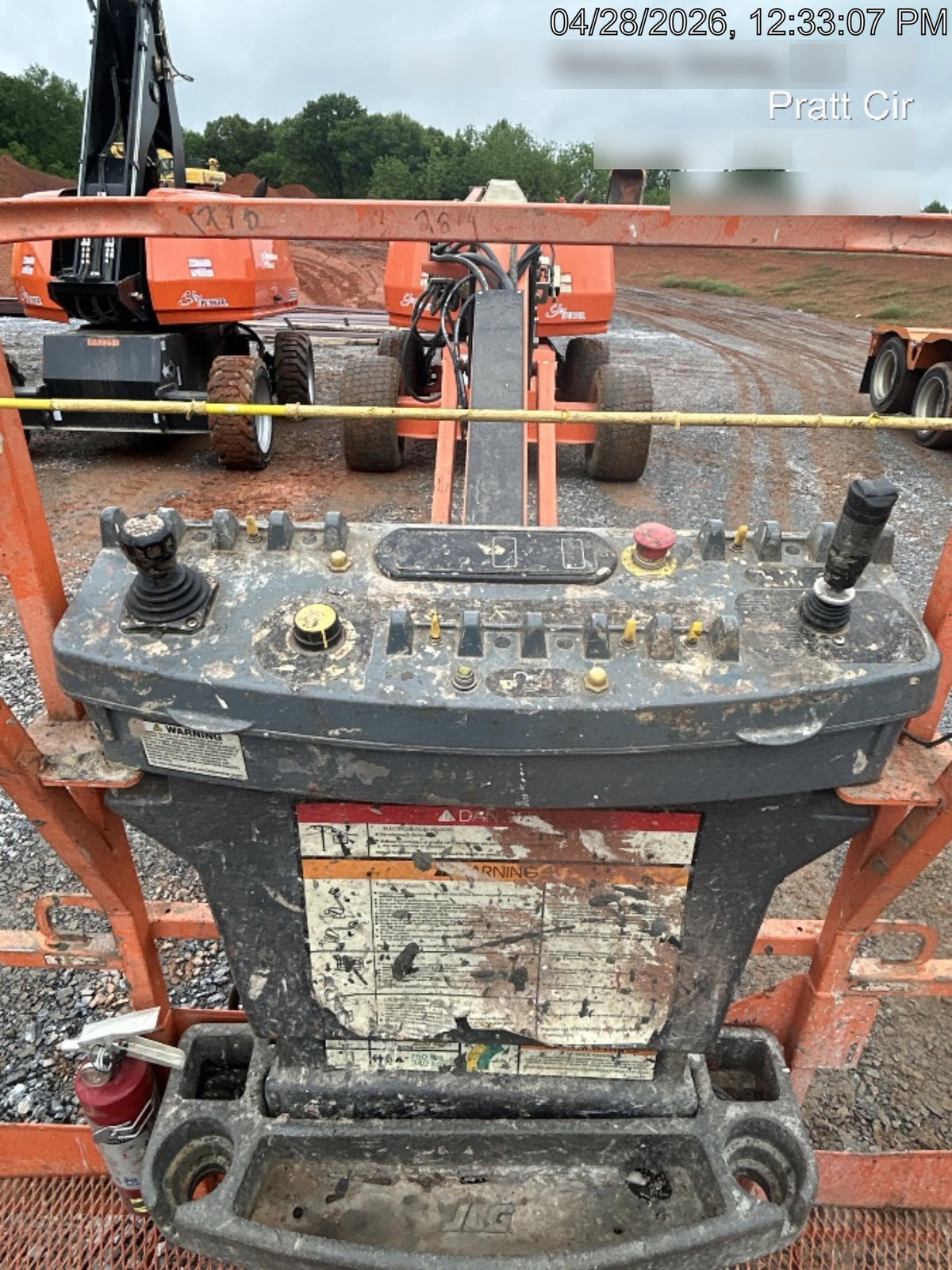 2021 JLG 660SJ