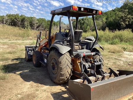 2023 CASE 570N EP