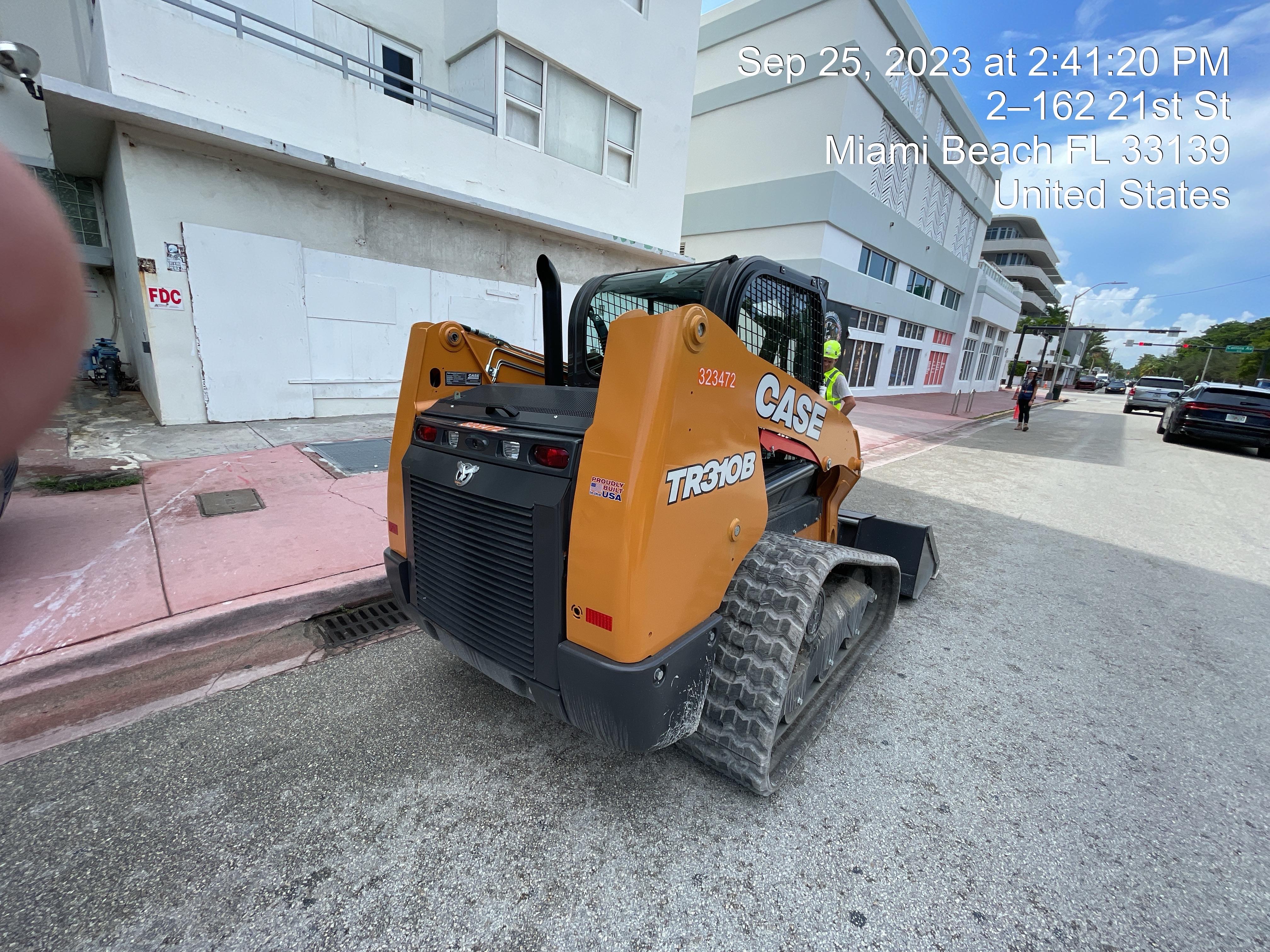 2023 CASE TR310B