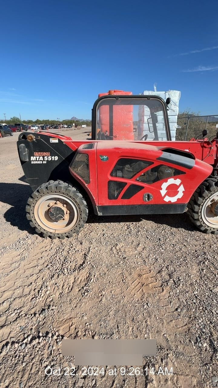 2021 MANITOU MTA5519