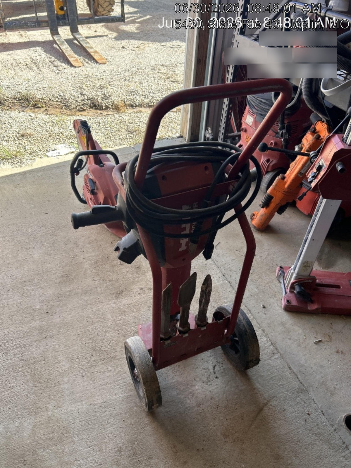 2020 HILTI TE 3000-AVR