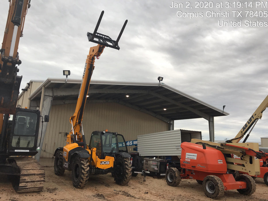 2019 JCB 509-42 Cab/Heat/Air, 74 HP, Solid Tires, STD Worklight, Beacon, Aux Hydraulics, Lifting Eye, Back up Alarm w/66" Carriage/60" Forks
