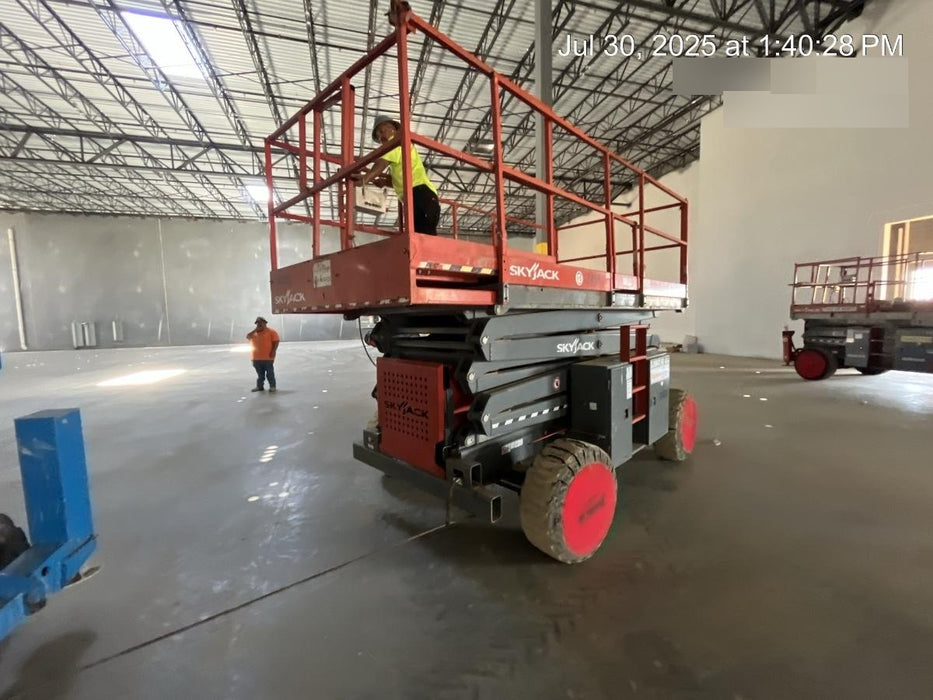 2016 SKYJACK SJ8841 RT