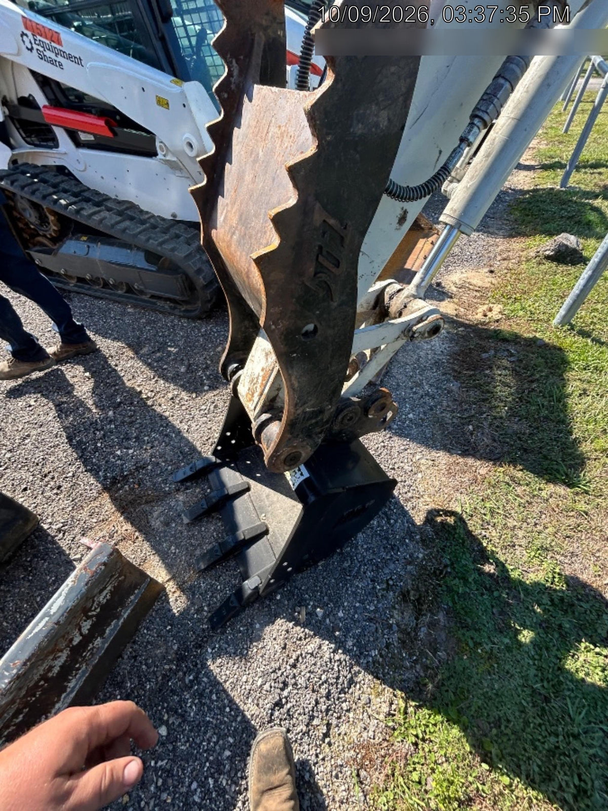 2025 TAKEUCHI TB250-2R