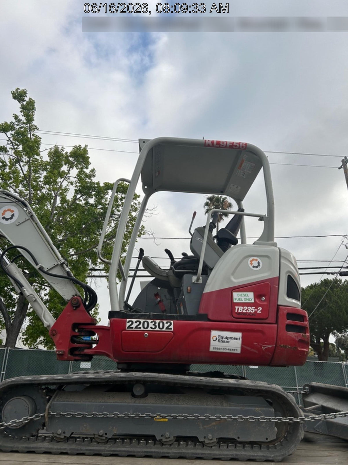 2022 TAKEUCHI TB235-2R