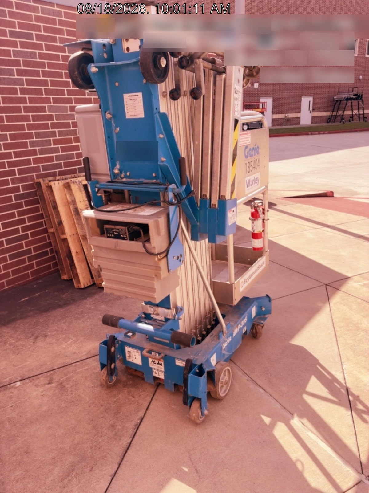 2021 GENIE AWP-30S DC