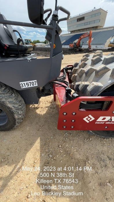 2023 DYNAPAC CA1400D