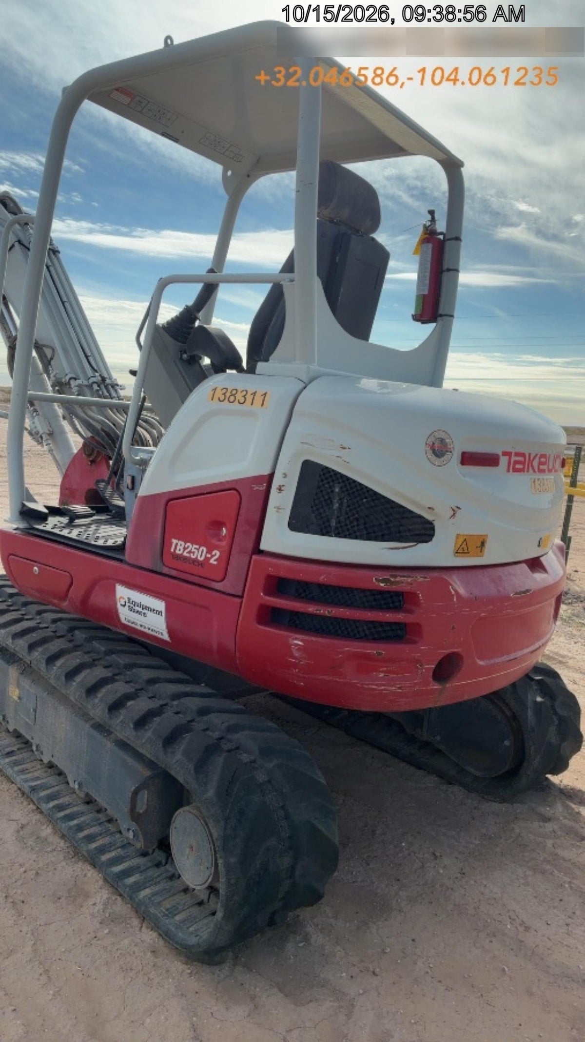 2021 TAKEUCHI TB250-2