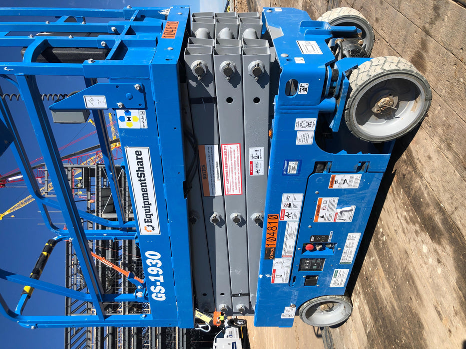 2020 Genie GS-1930 Fixed rails with chain entry gate - Pre A92.20