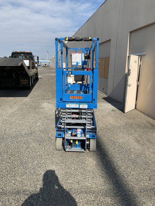 2020 Genie GS-1930 Solid Non Marking Tires, Beacon, Folding rails with half height swing gate, 800W Inverter