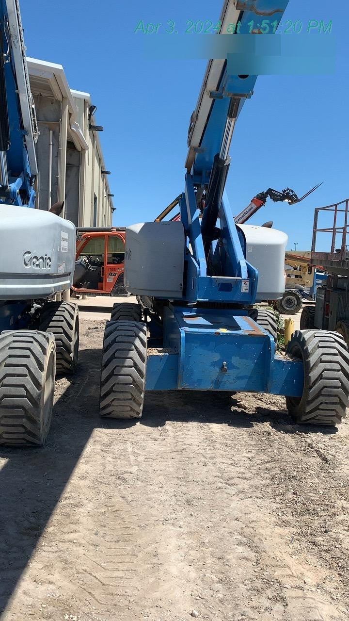 2016 GENIE S-85