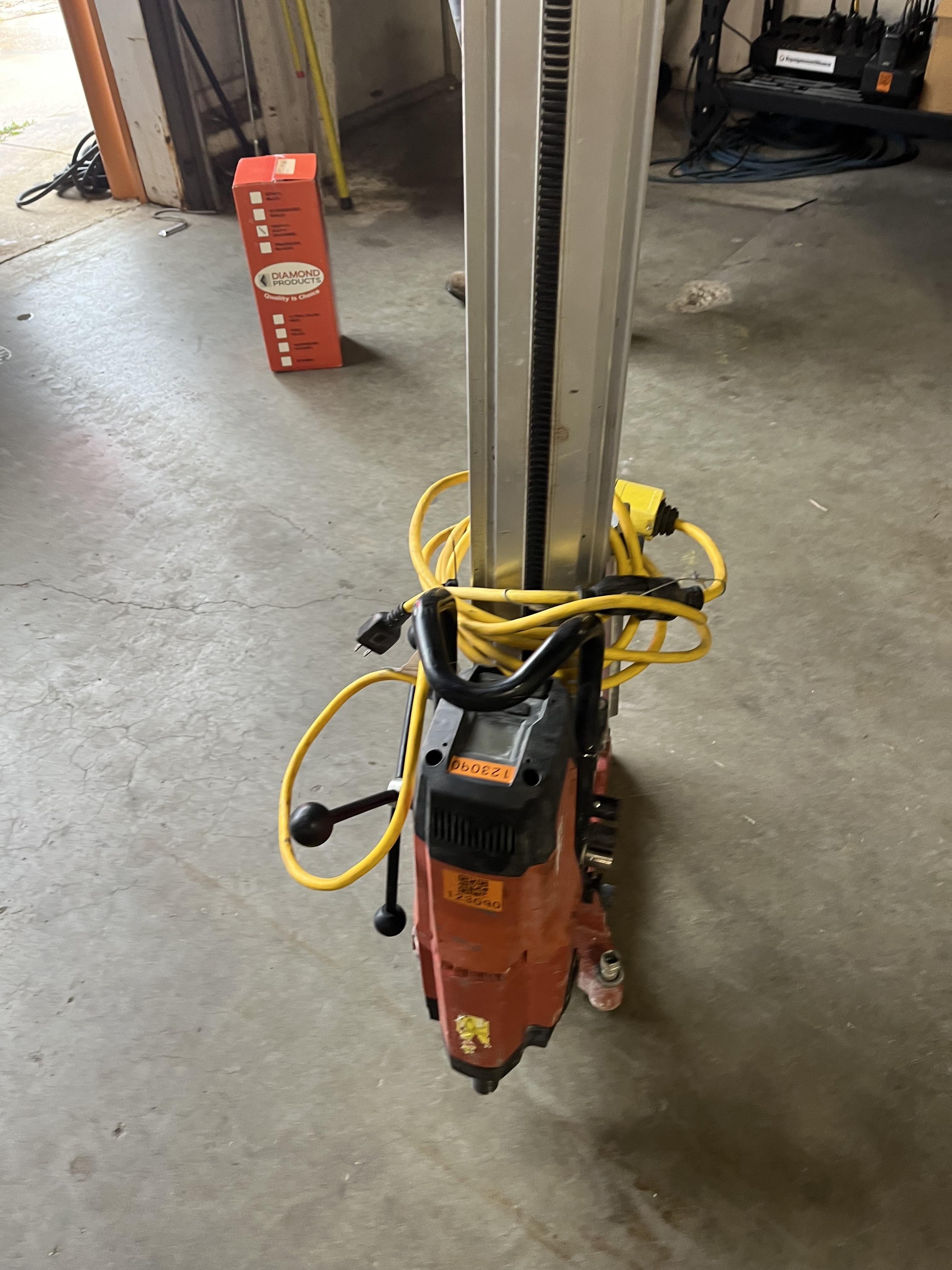2020 HILTI DD250E