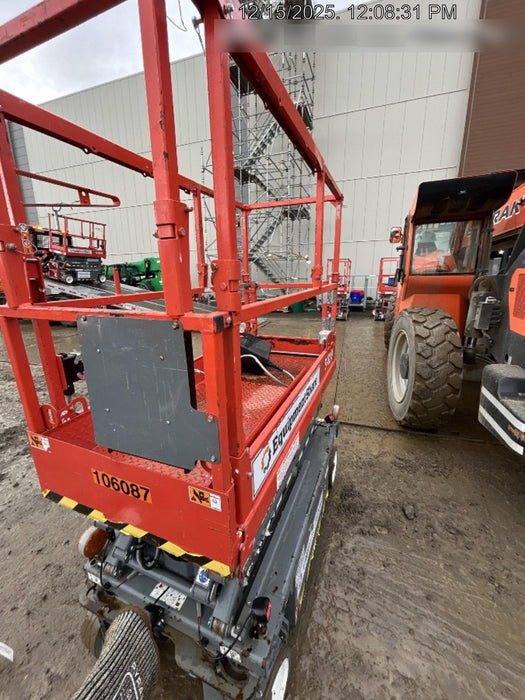 2020 Skyjack SJIII-3219 Solid NM Tires, Half height spring hinged entry gate, Dual Beacons, 800W Inverter