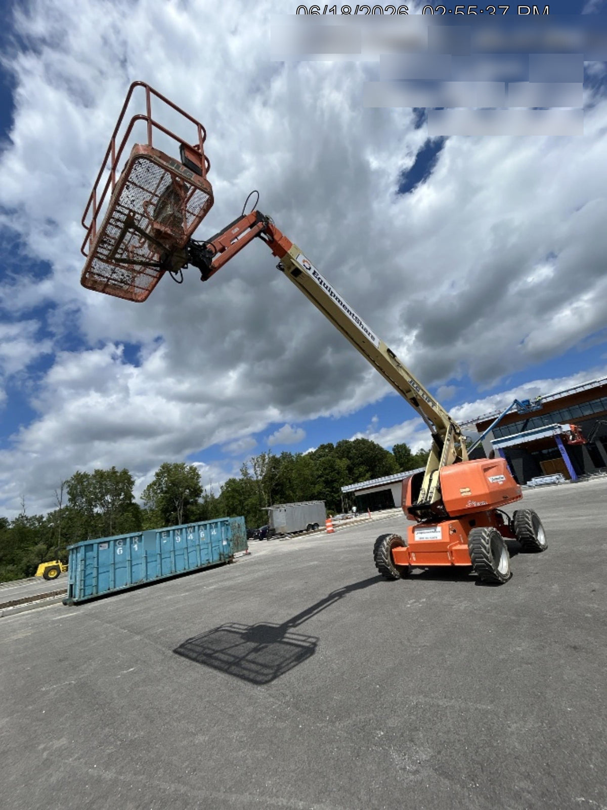 2020 JLG 660SJ
