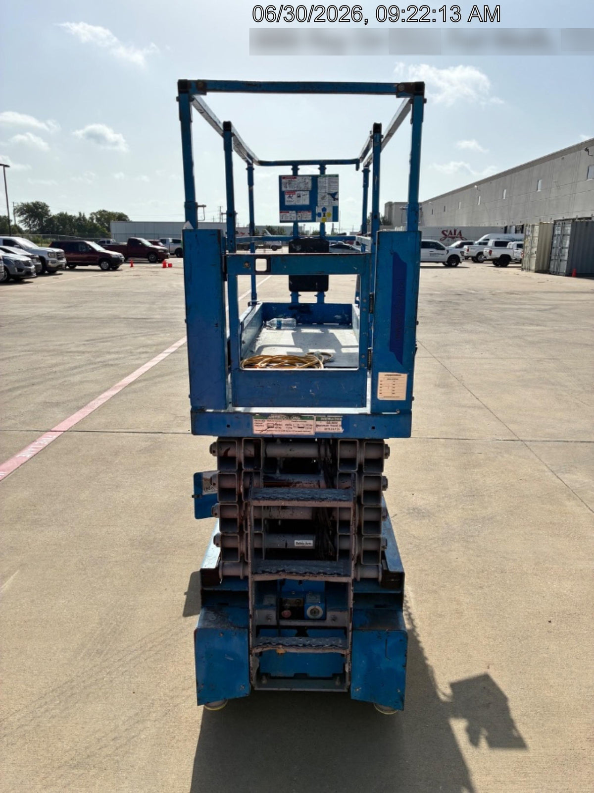 2016 Genie GS-3232 32' Narrow Scissor Lift