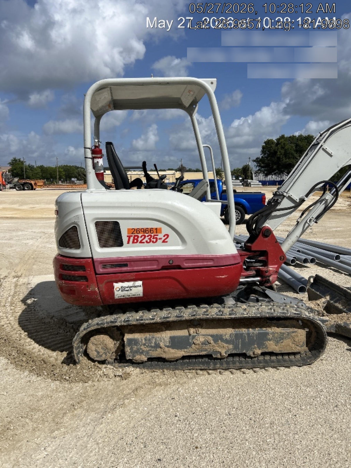 2022 TAKEUCHI TB235-2R