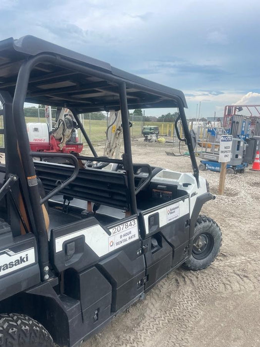 2022 Kawasaki Mule PRO-DXT Standard Options, Backup Alarm, Beacon, Plastic Hard Top, Poly Windshield, Horn Kit