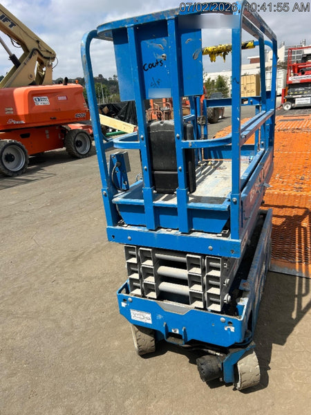2019 Genie GS-1930 Half Height Swing Gate, 800W Inverter