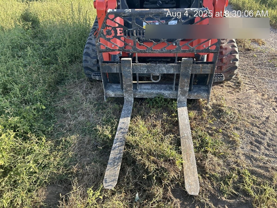 2021 PALADIN 48" Pallet Forks - Paladin