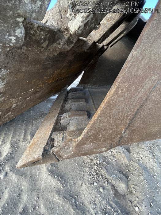 2024 SOLESBEE 24" Bucket, Tooth, Mini Excavator - Solesbee