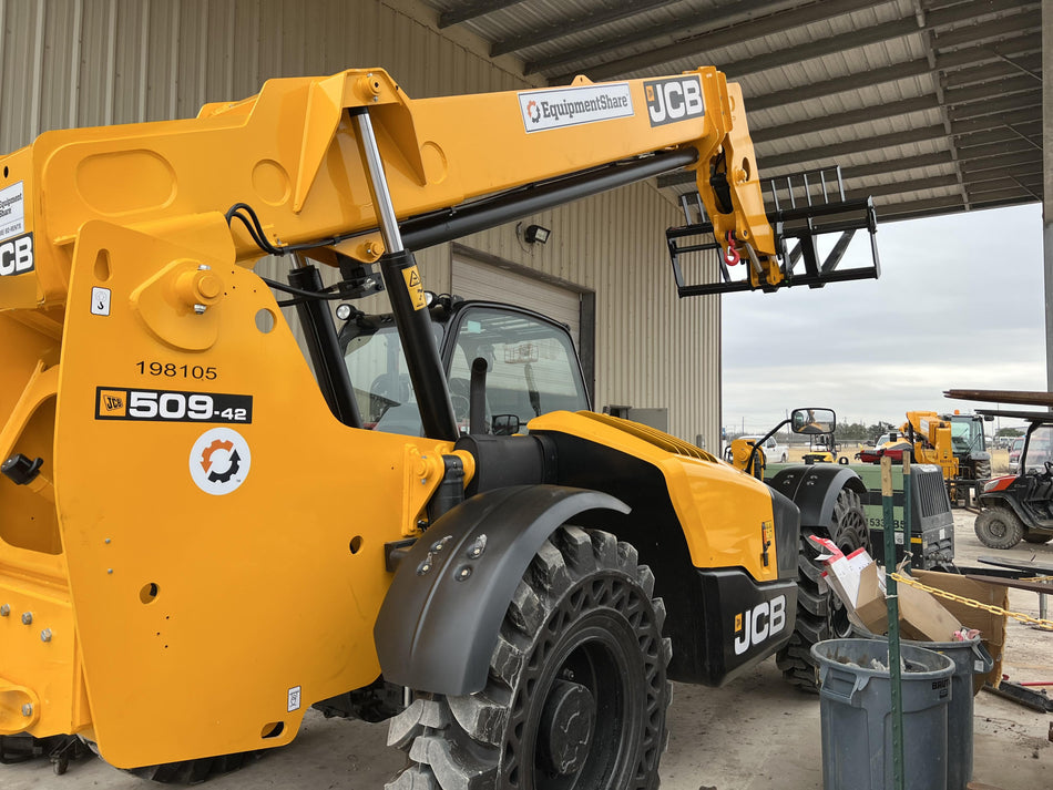 2022 JCB 509-42
