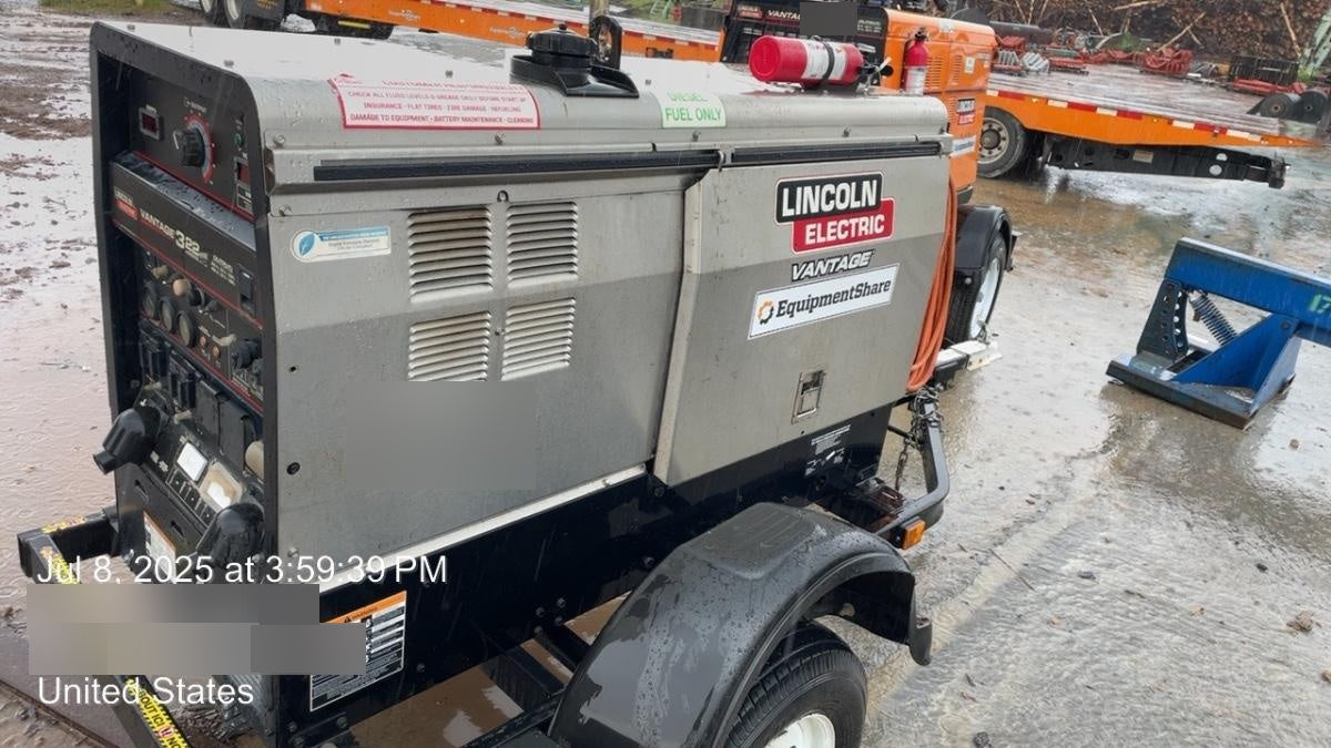 2019 Lincoln Electric Vantage 322 Ready-Pak 3, Two Wheel Trailer, Fender and Light Kit, Cable Rack