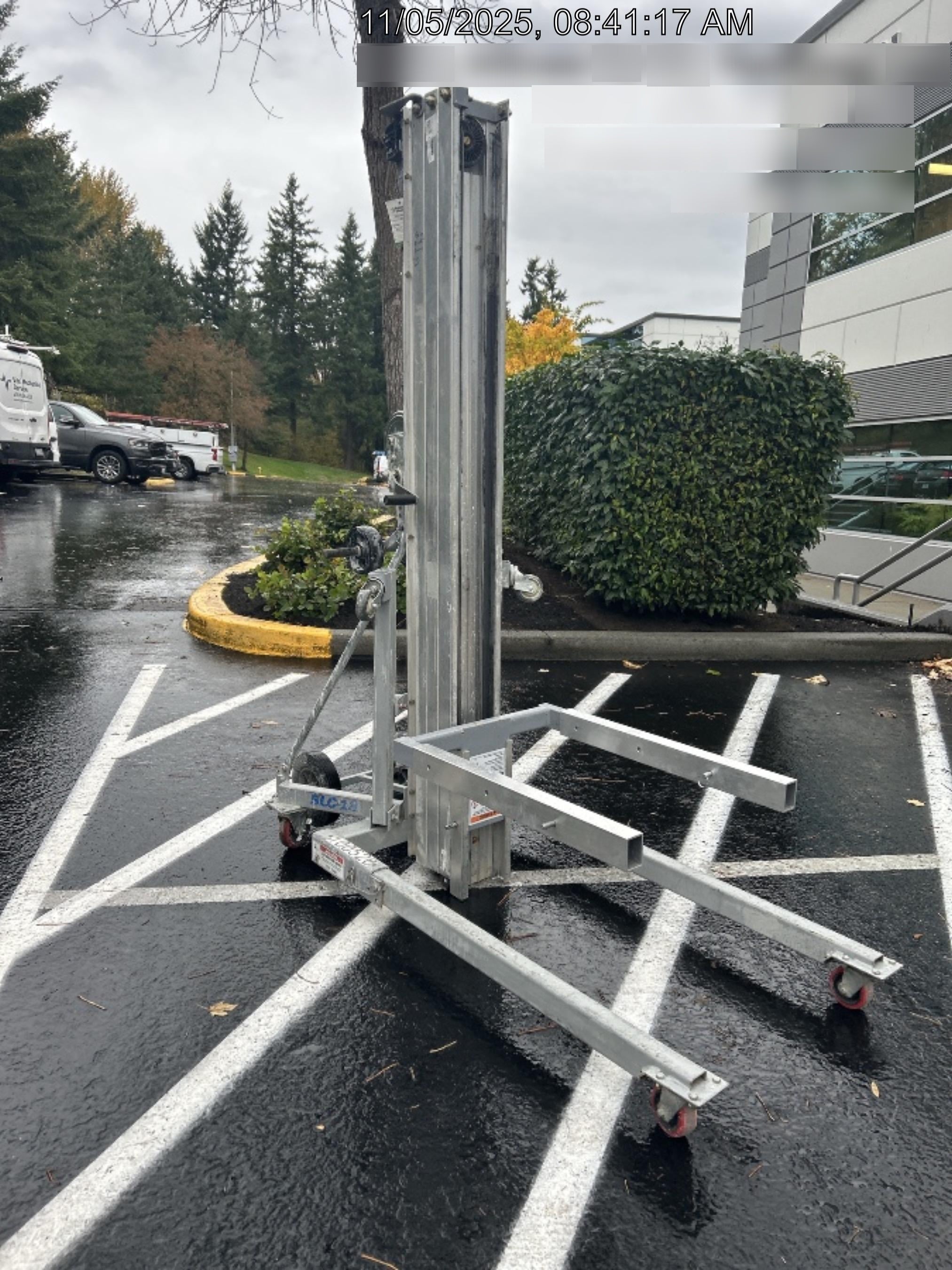 2020 GENIE SLC-18