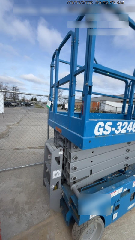 2022 GENIE GS-3246