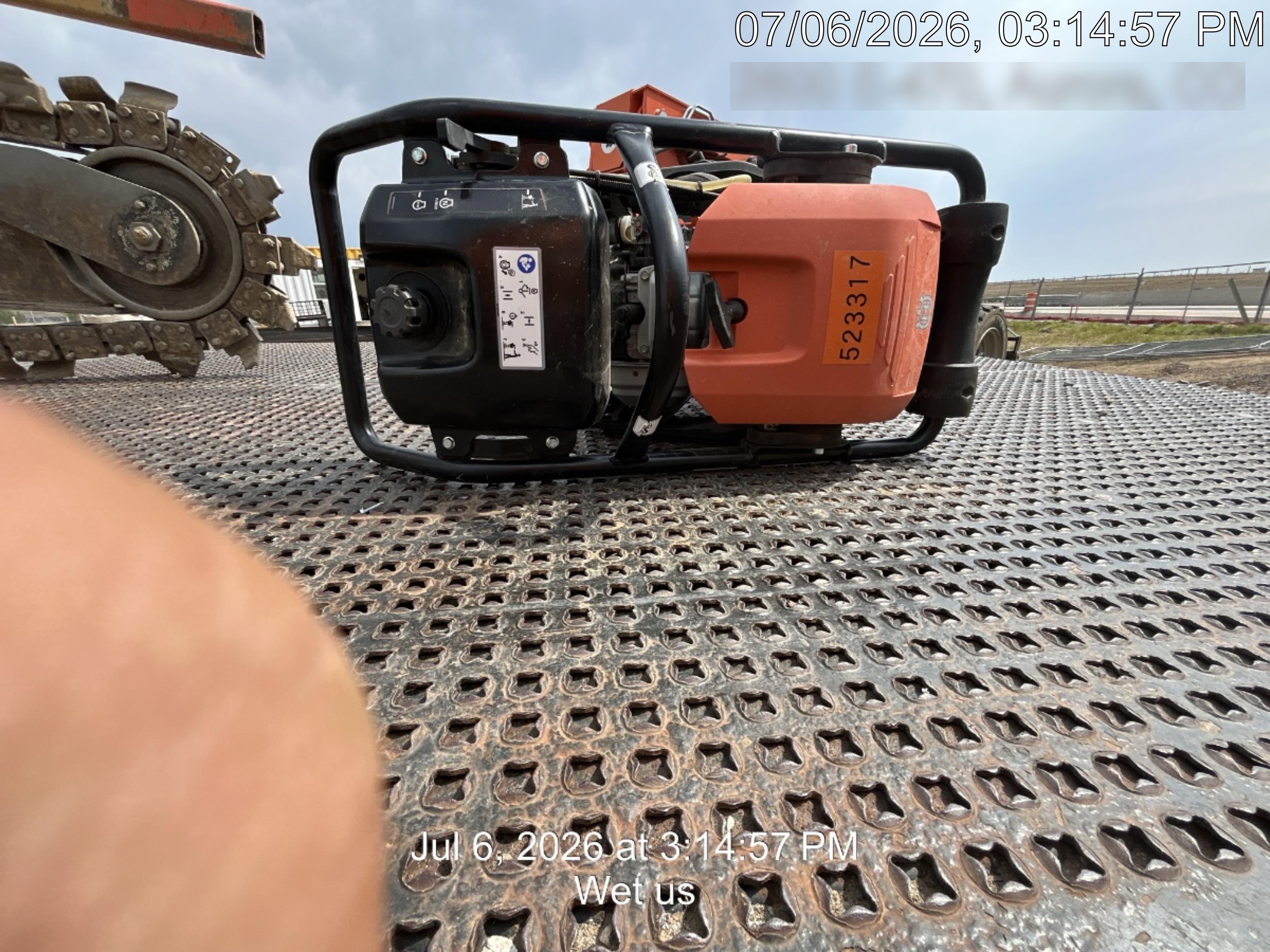 2025 HUSQVARNA LT6005