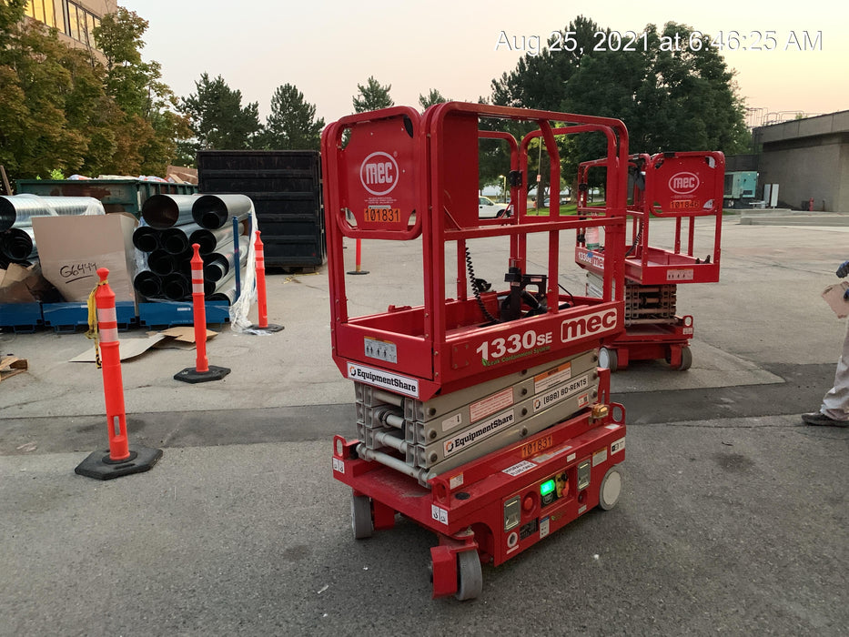 2020 MEC 1330SE Solid NM Tires, Steel Swing out Doors, LCS, Beacon, 900W Invertor