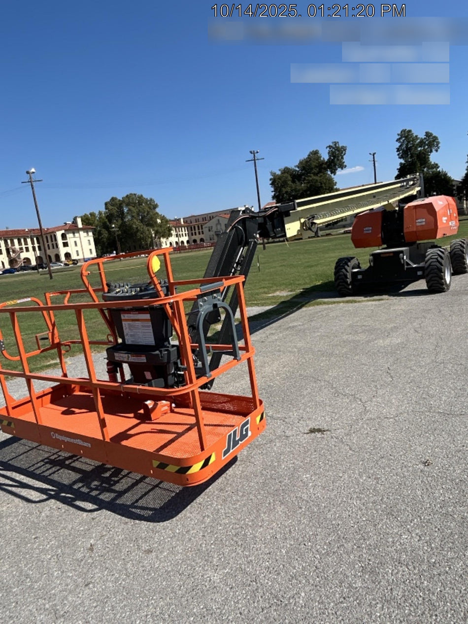 2025 JLG 860SJ