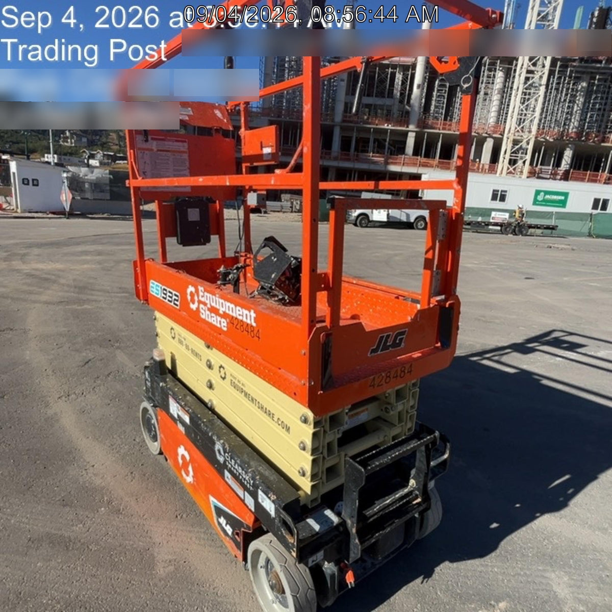 2024 JLG ES1932