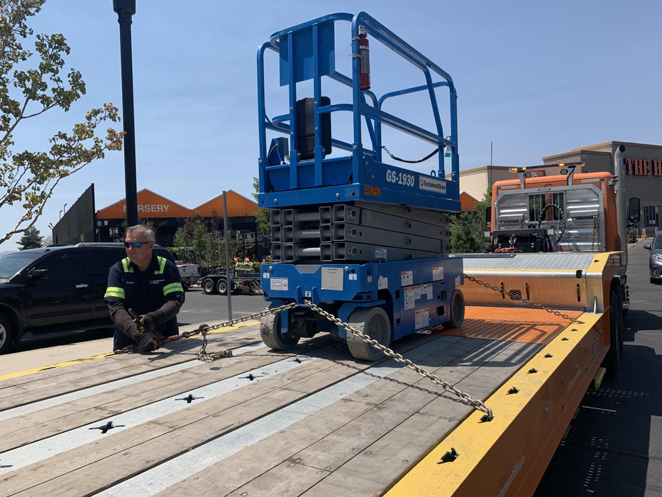 2019 Genie GS-1930 Fixed rails with chain Entry