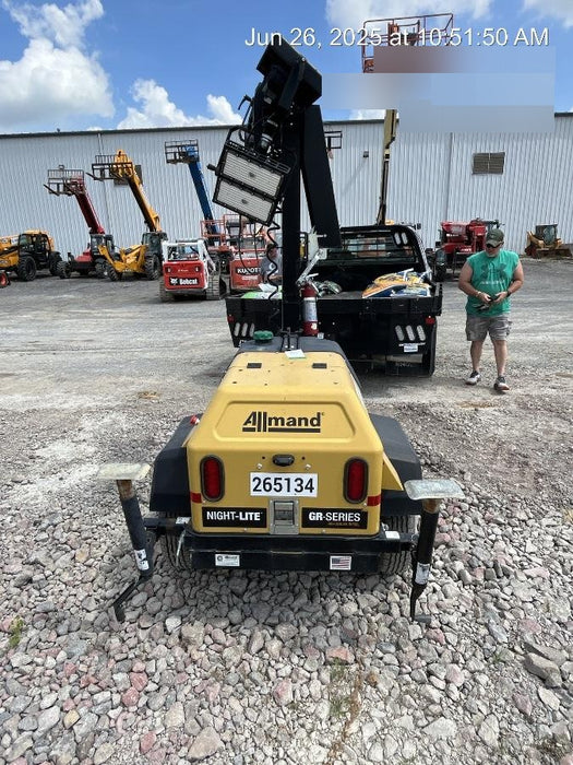 2022 Allmand NLV3GR (4) LED Light Fixture 350W, 23' Vertical Mast, 3kW Prime, Towable, ES Decals, T3