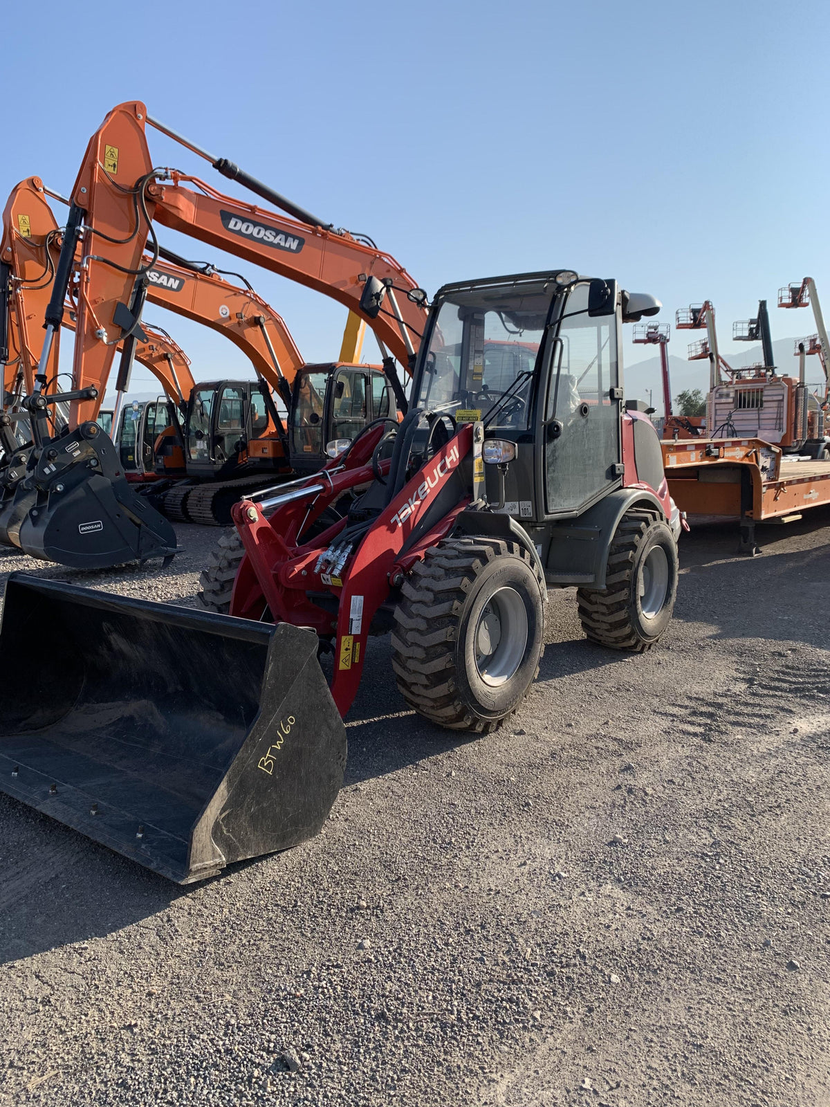 2021 TAKEUCHI TW60